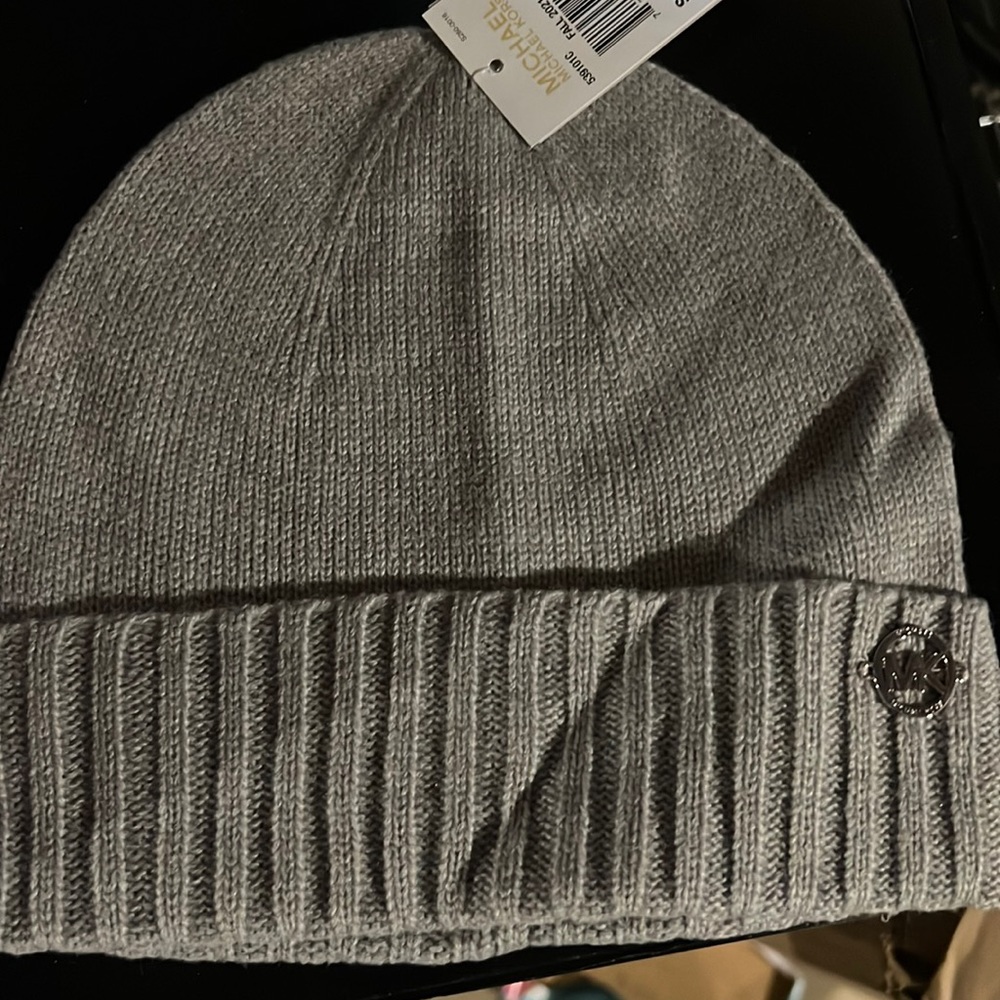 Michael kors beanie